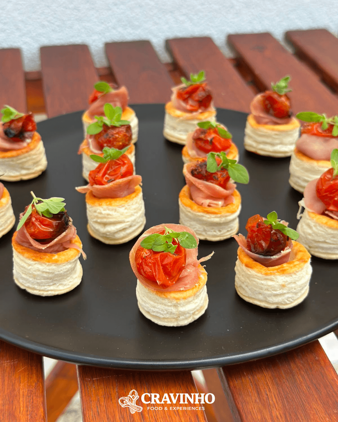 Vol-au-vent de Queijo Creme, Presunto e Tomate